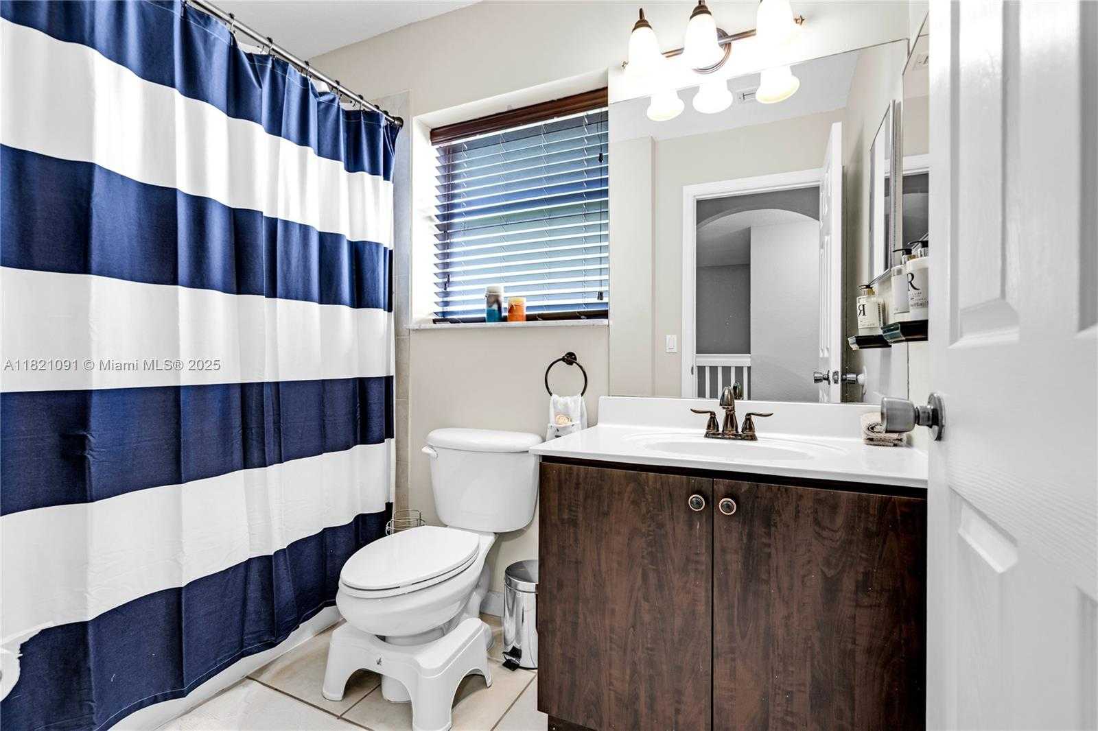 Small Image of 22006 SOUTH WEST 89TH CT, Cutler Bay Number 10