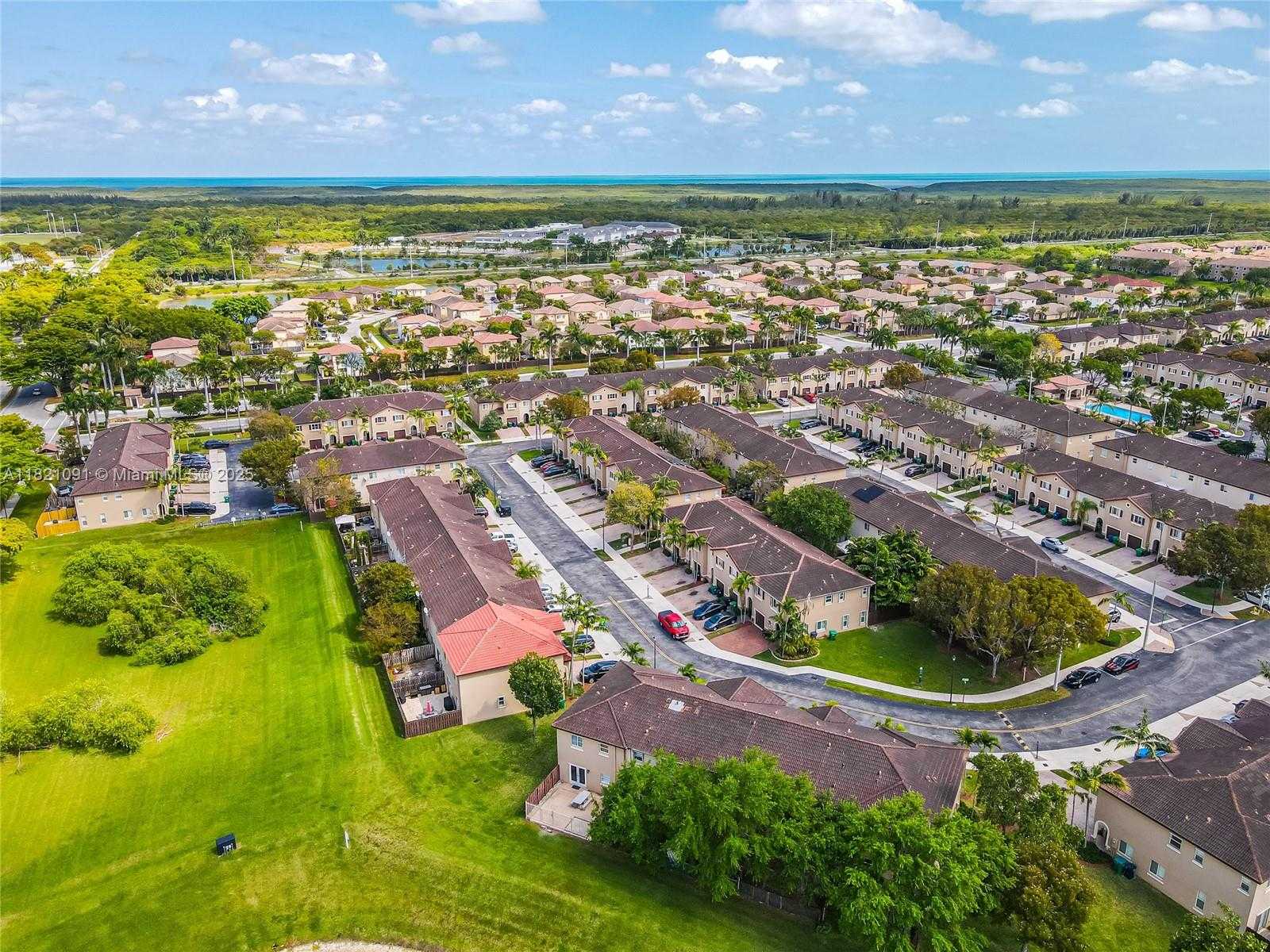 Small Image of 22006 SOUTH WEST 89TH CT, Cutler Bay Number 31