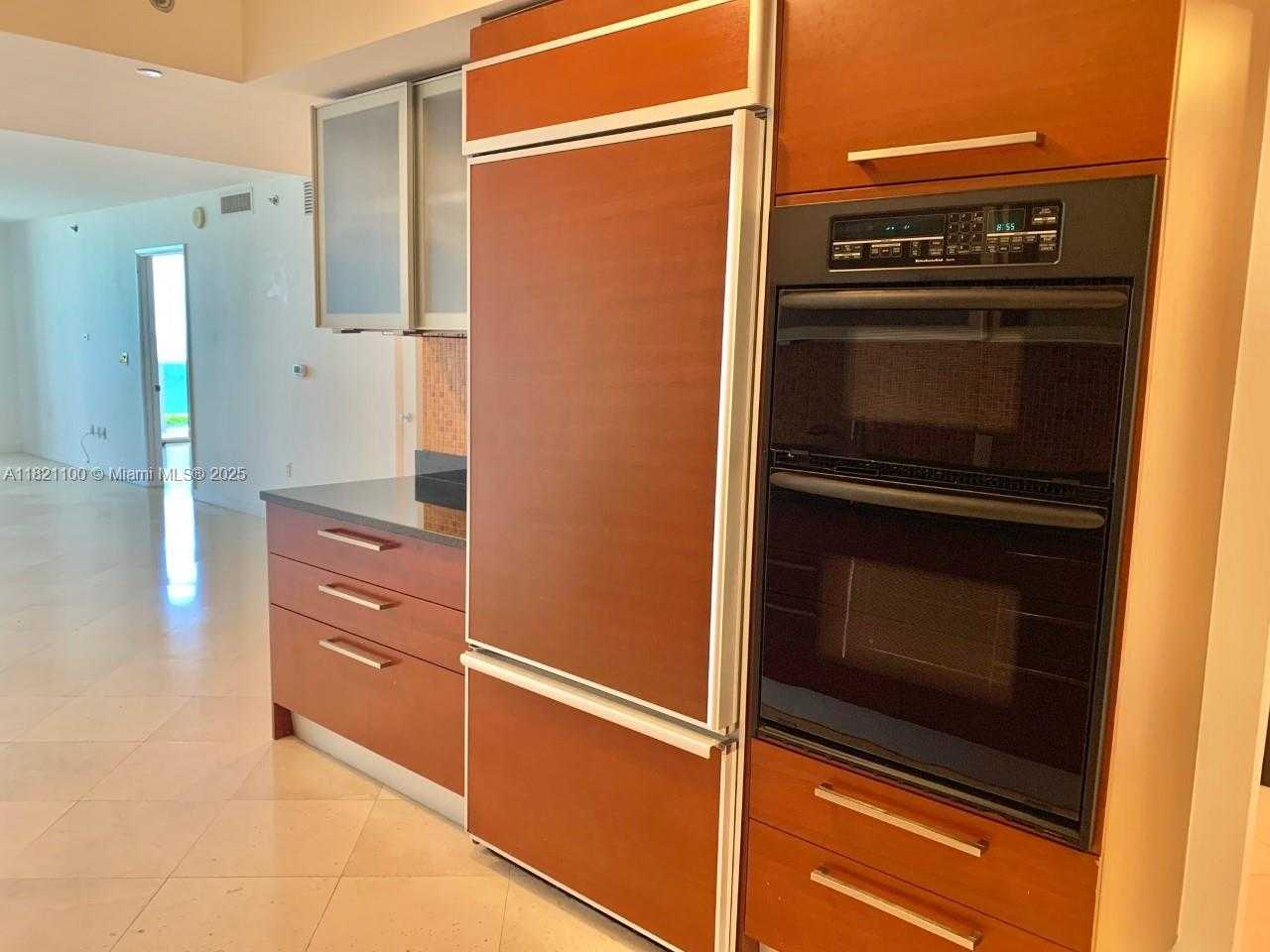 Small Image of 1800 SOUTH OCEAN DR #902, Hallandale Beach Number 10