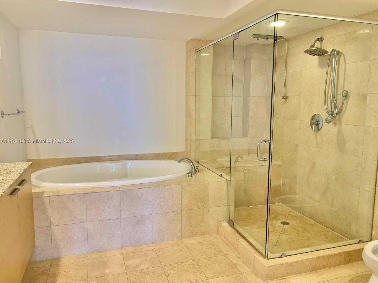 Small Image of 1800 SOUTH OCEAN DR #902, Hallandale Beach Number 18