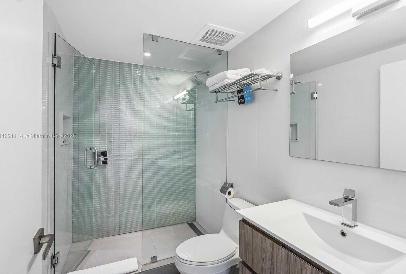 Small Image of 6080 COLLINS AVE #302, Miami Beach Number 11