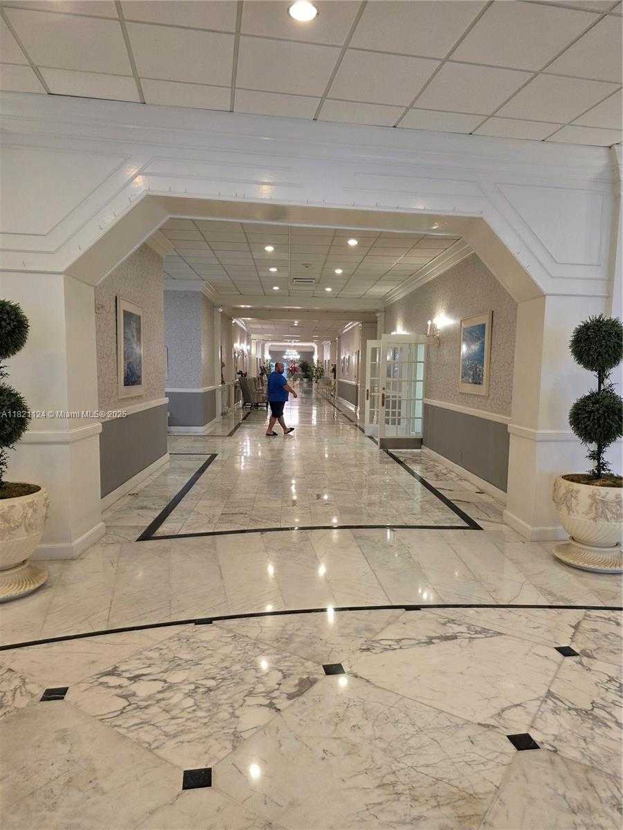 Small Image of 3800 SOUTH OCEAN DR #425, Hollywood Number 30