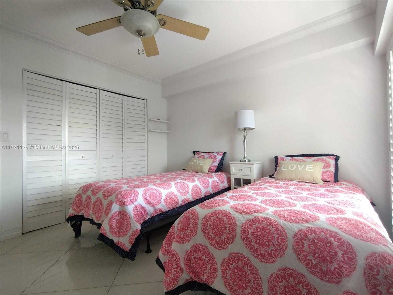 Small Image of 575 CRANDON BLVD #706, Key Biscayne Number 14