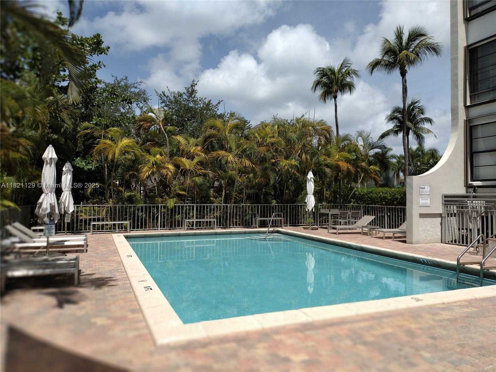 Small Image of 575 CRANDON BLVD #706, Key Biscayne Number 24