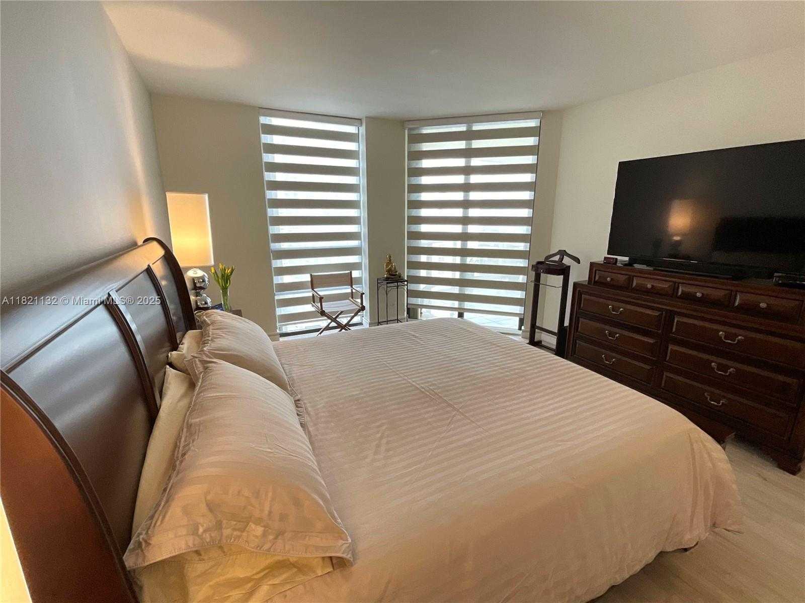 Small Image of 20191 EAST COUNTRY CLUB DR #1903, Aventura Number 12