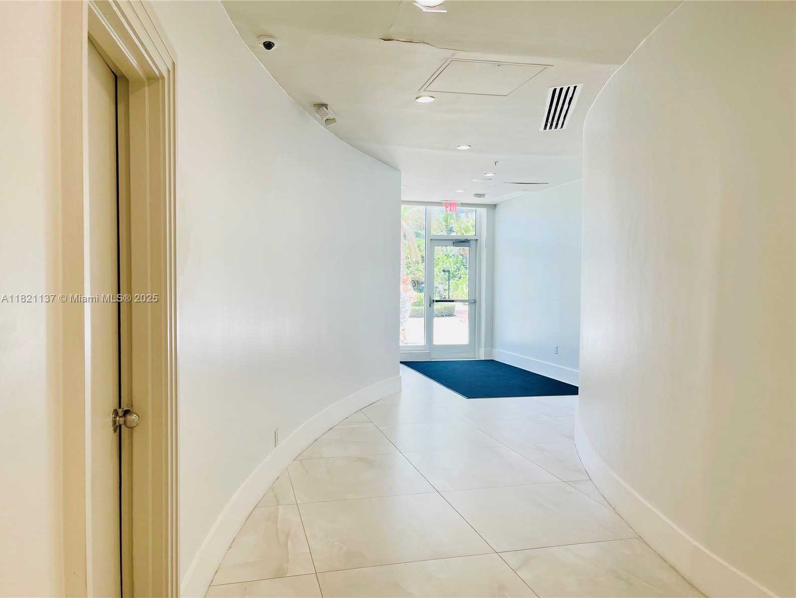 Small Image of 3001 SOUTH OCEAN DR #101, Hollywood Number 53