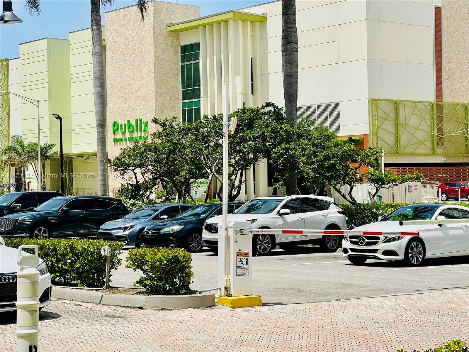 Small Image of 3001 SOUTH OCEAN DR #101, Hollywood Number 63