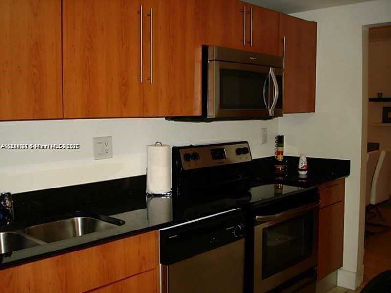 Small Image of 3001 SOUTH OCEAN DR #101, Hollywood Number 7