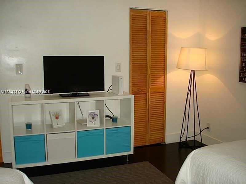 Small Image of 3001 SOUTH OCEAN DR #101, Hollywood Number 9