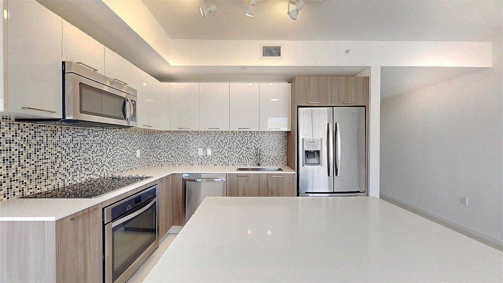 Small Image of 5300 PASEO BLVD #1701, Doral Number 5