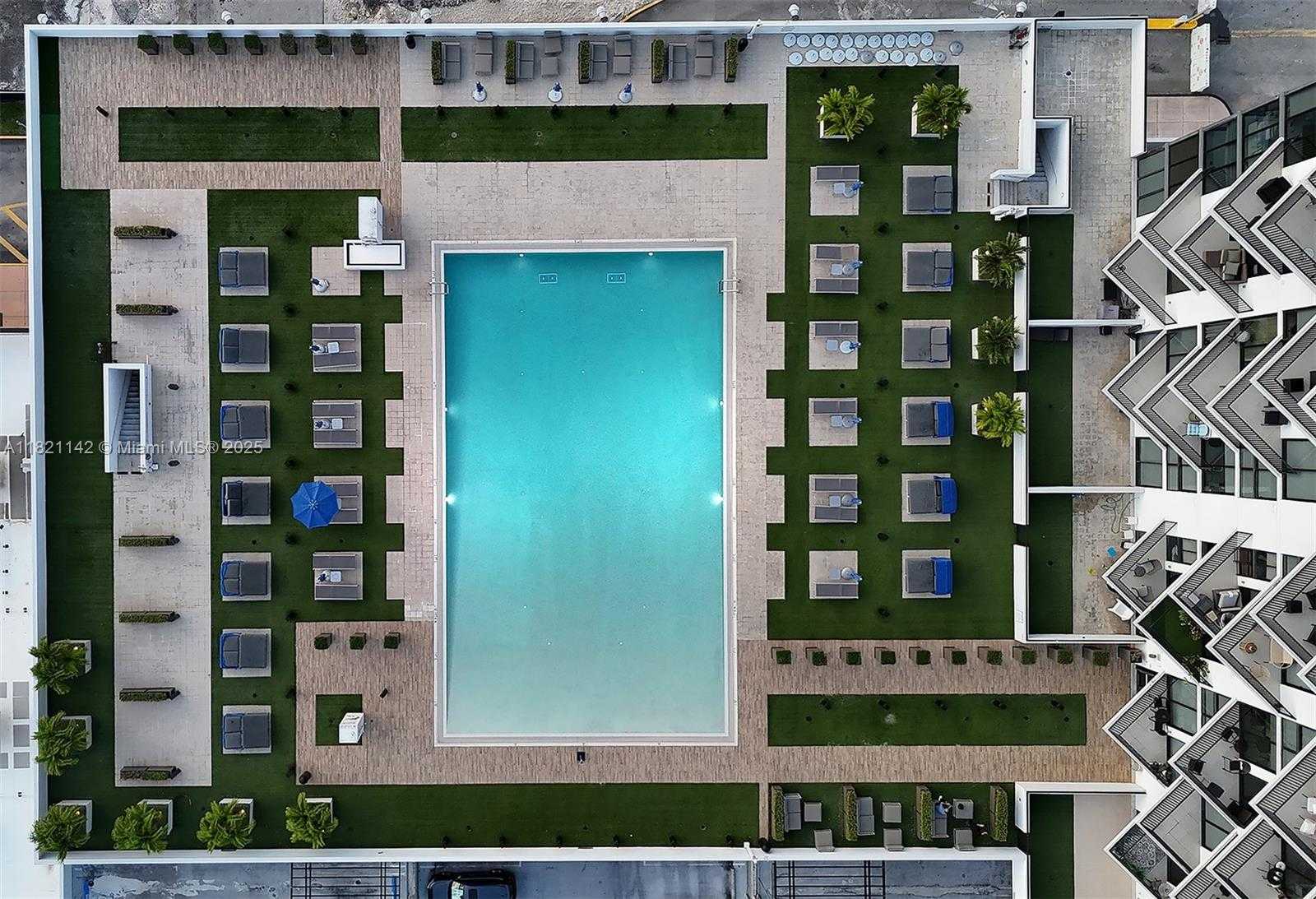 Small Image of 5300 PASEO BLVD #1701, Doral Number 56