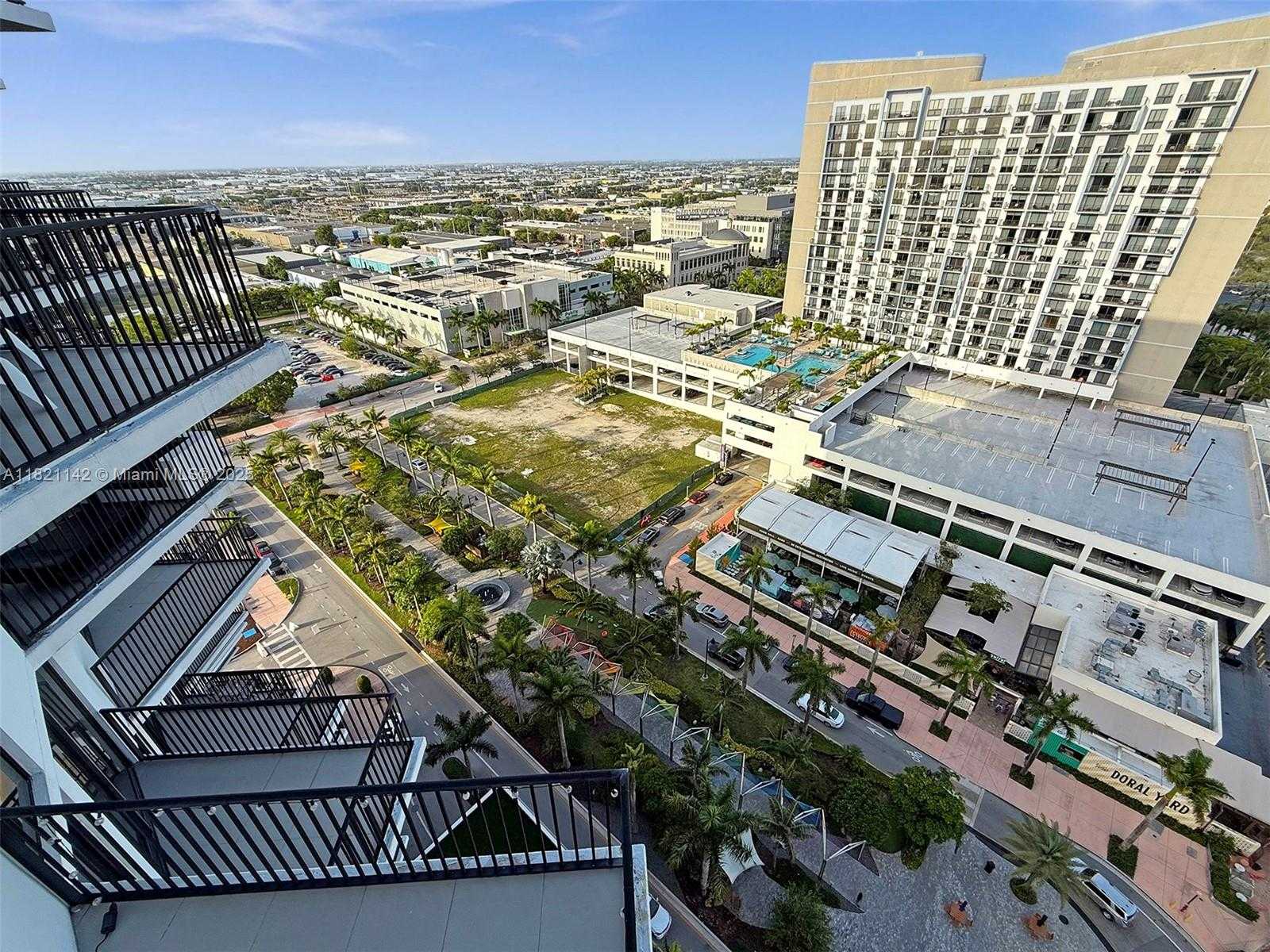 Small Image of 5300 PASEO BLVD #1701, Doral Number 61