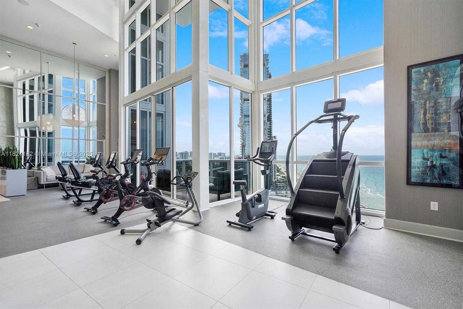 Small Image of 18201 COLLINS AVE #2008, Sunny Isles Beach Number 7