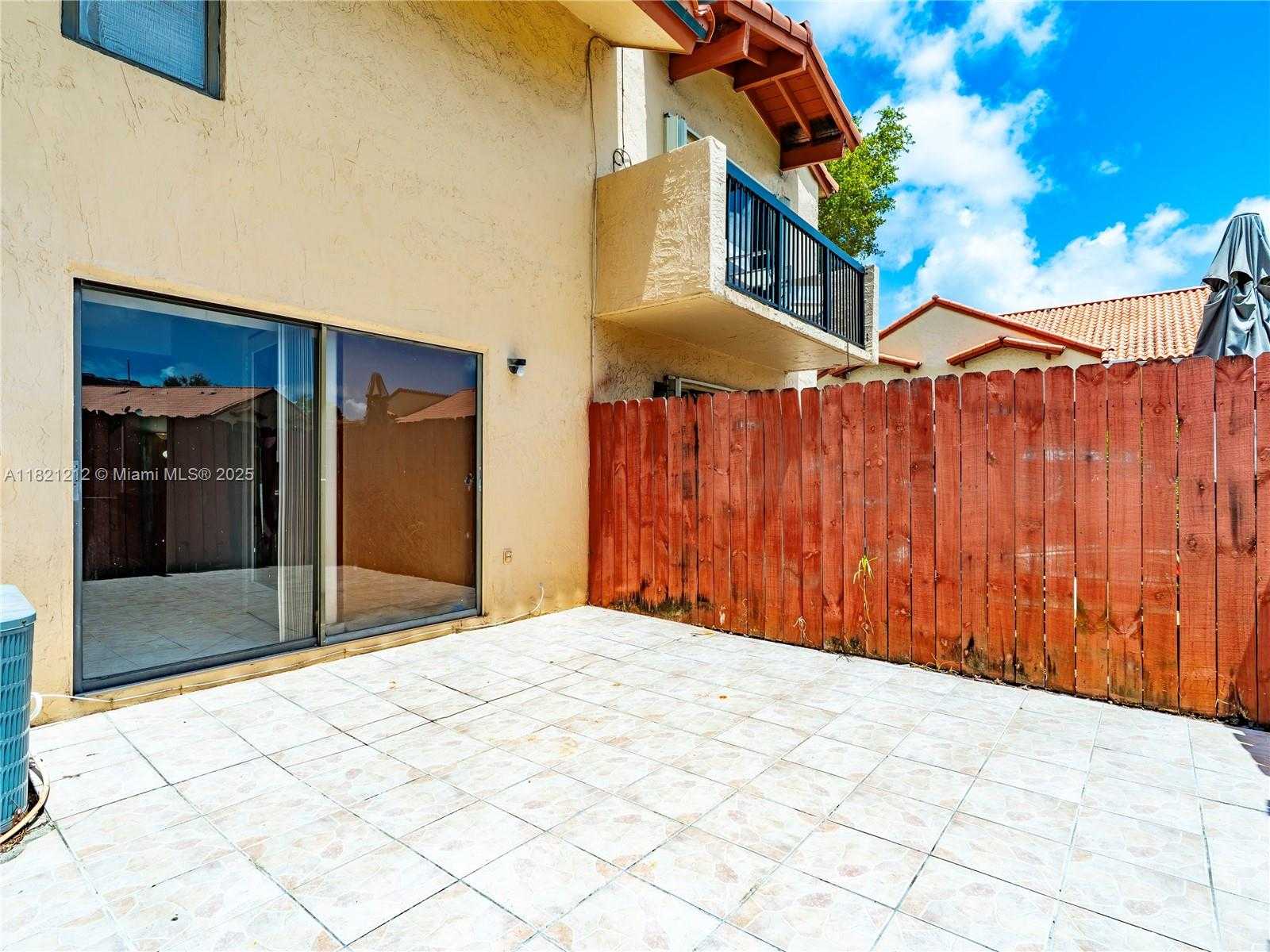 Small Image of 7787 SOUTH WEST 102ND LN, Miami Number 15
