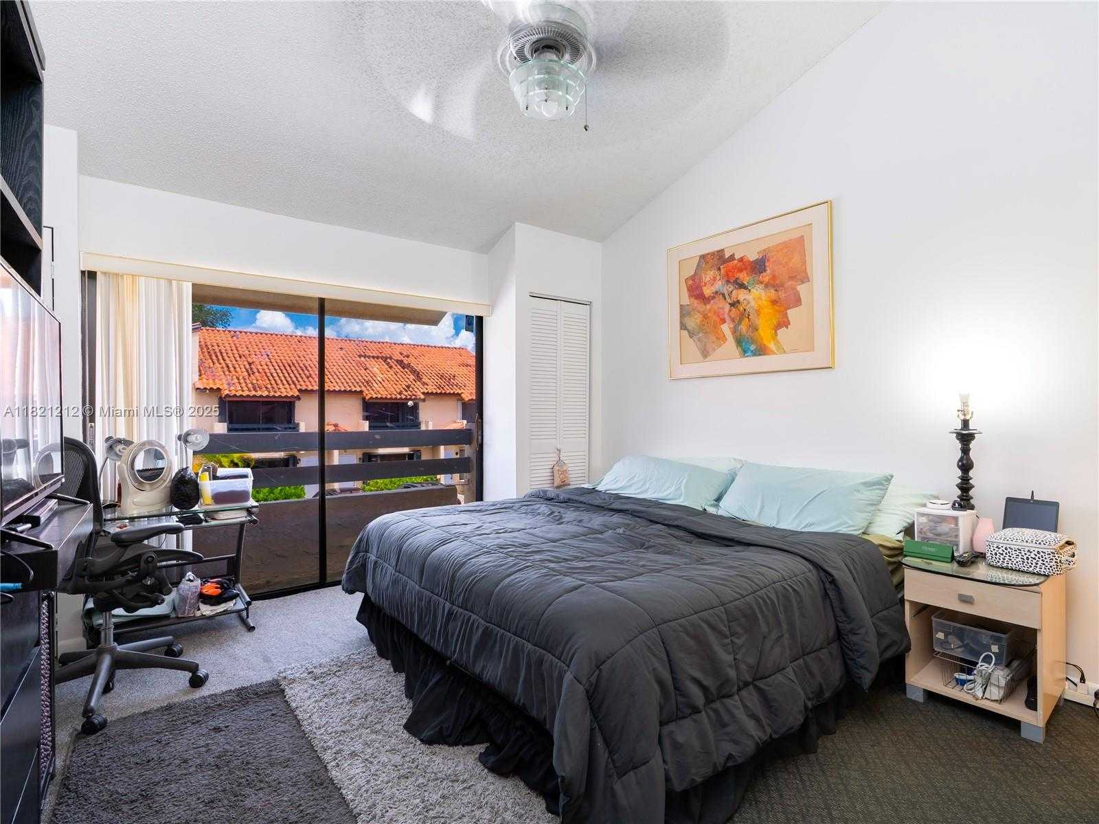 Small Image of 7787 SOUTH WEST 102ND LN, Miami Number 8