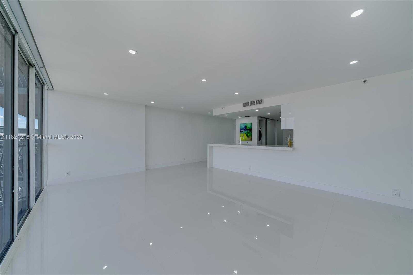 Small Image of 7601 EAST TREASURE DR #2305, North Bay Village Number 15