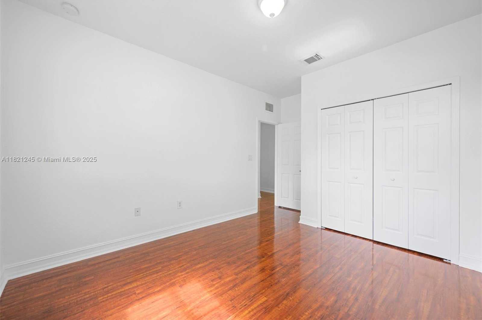 Small Image of 7633 NORTH WEST 114TH PATH #7633, Doral Number 18