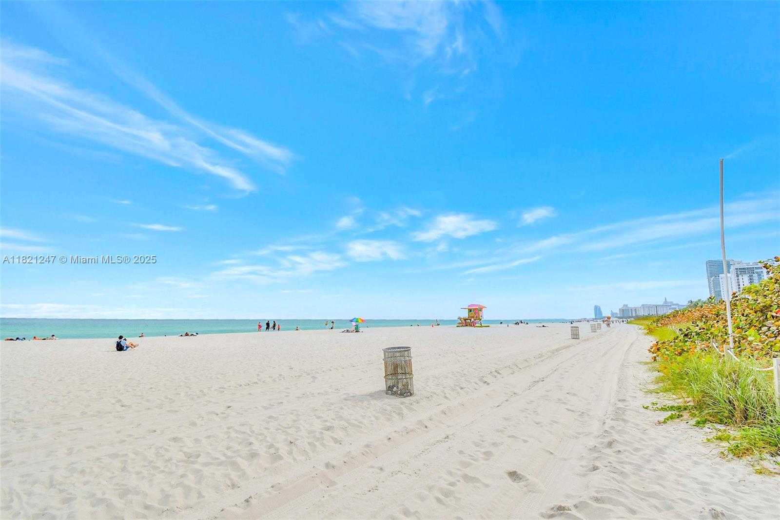 Small Image of 2924 COLLINS AVENUE #501, Miami Beach Number 35