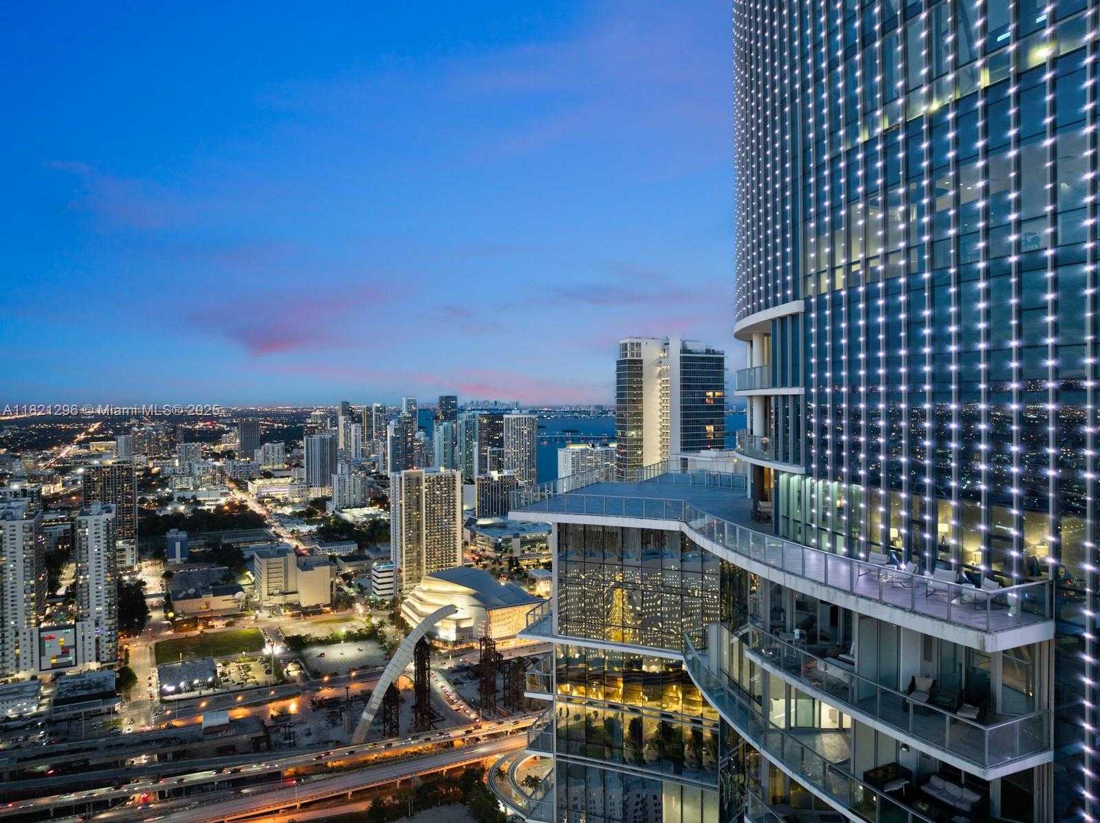 Small Image of 851 NORTH EAST 1ST AVE #5202, Miami Number 35