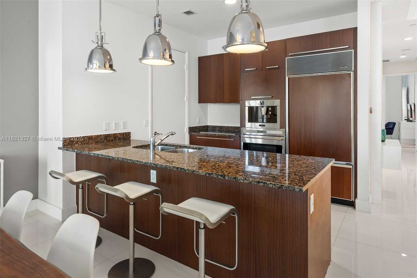 Small Image of 15901 COLLINS AVE #3302, Sunny Isles Beach Number 11