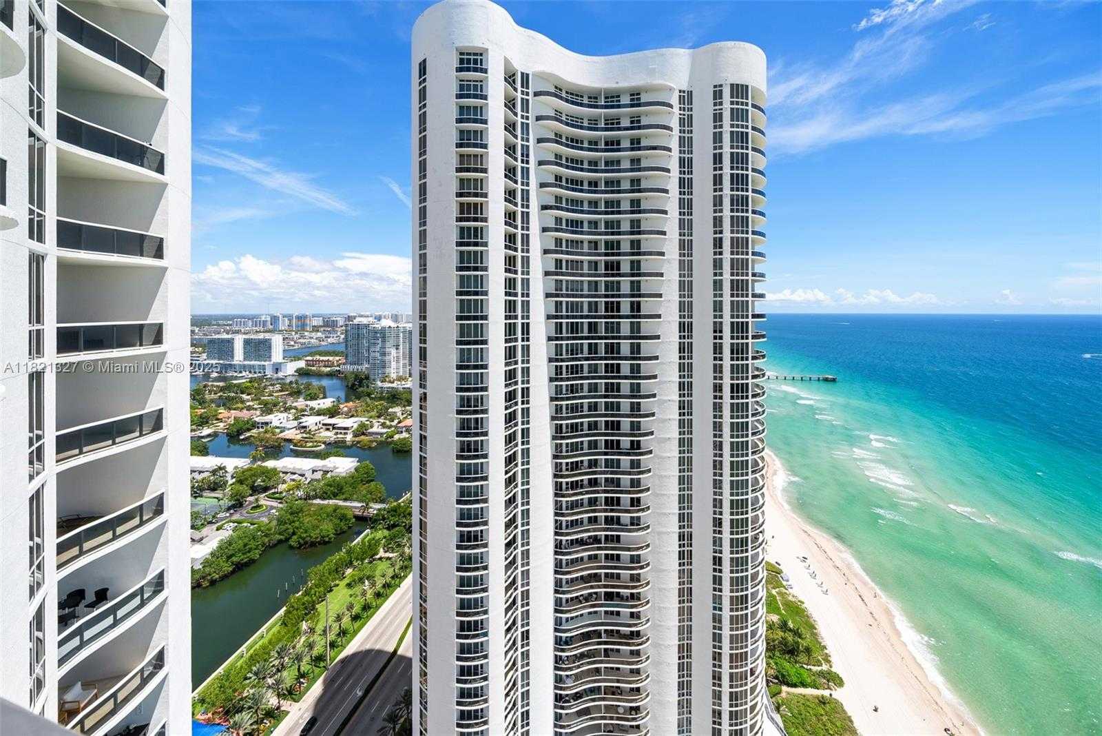 Small Image of 15901 COLLINS AVE #3302, Sunny Isles Beach Number 35