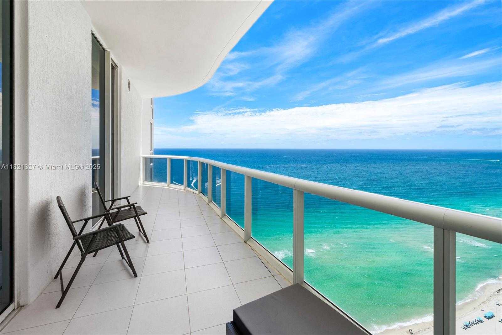 Small Image of 15901 COLLINS AVE #3302, Sunny Isles Beach Number 39