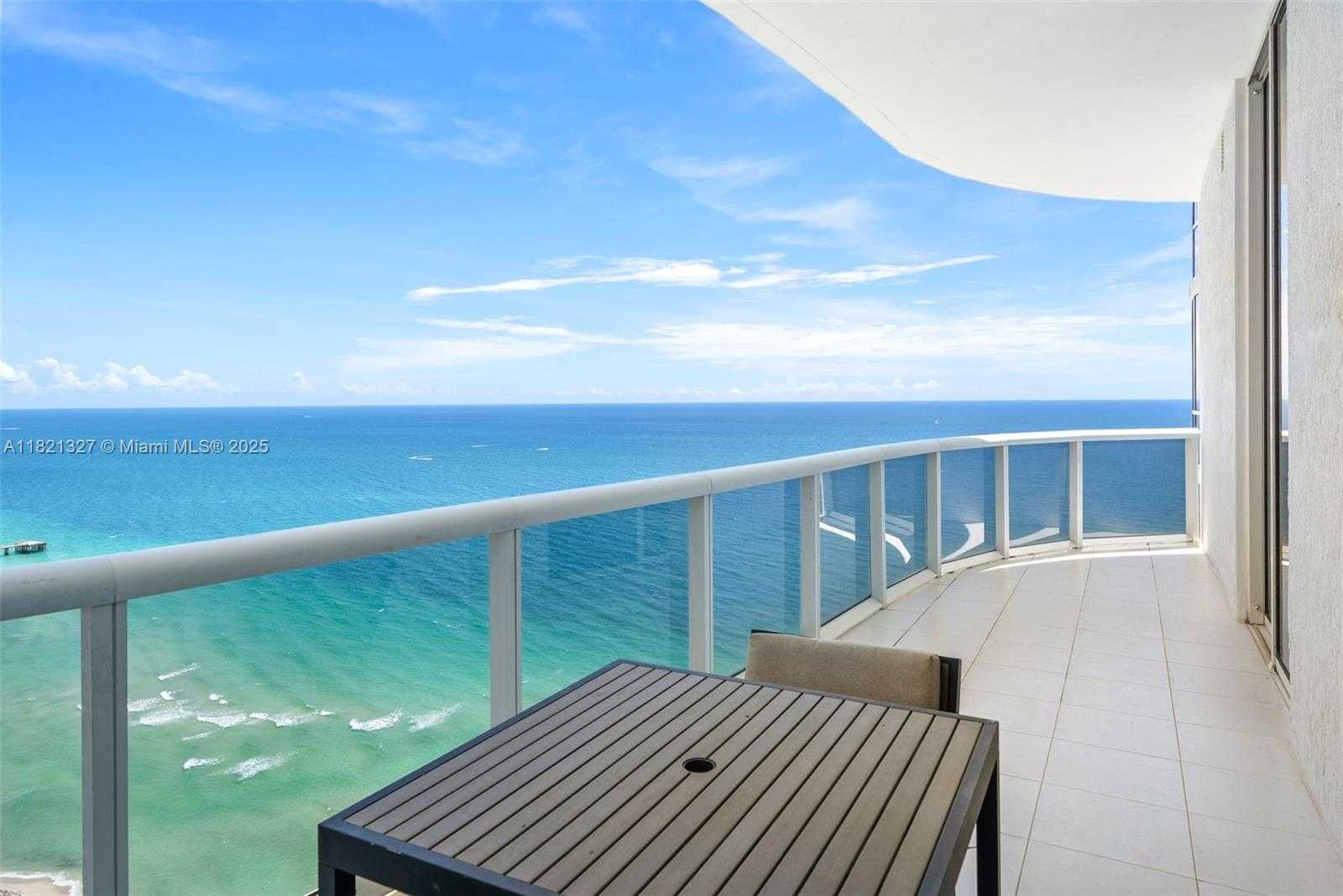 Small Image of 15901 COLLINS AVE #3302, Sunny Isles Beach Number 42