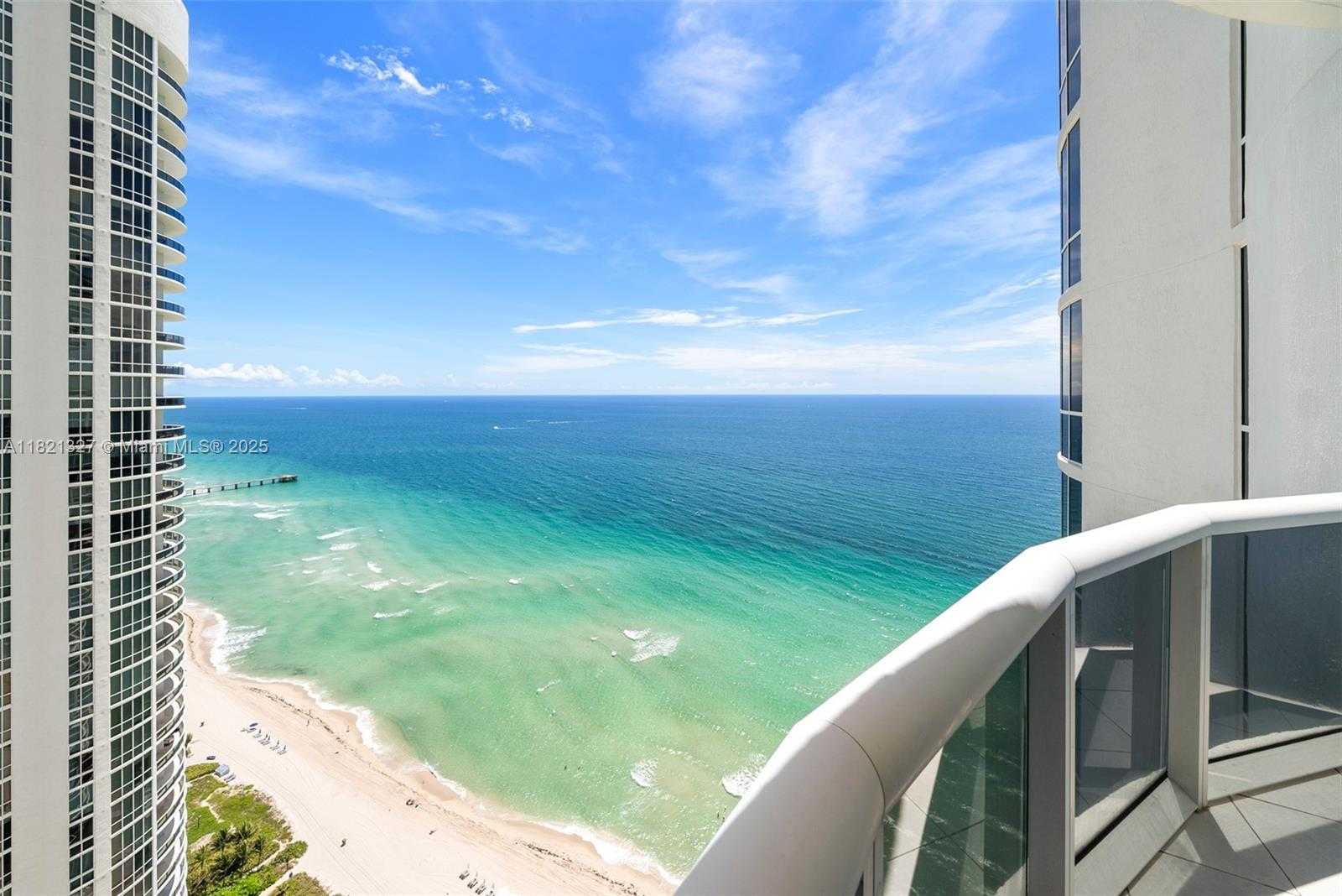 Small Image of 15901 COLLINS AVE #3302, Sunny Isles Beach Number 44