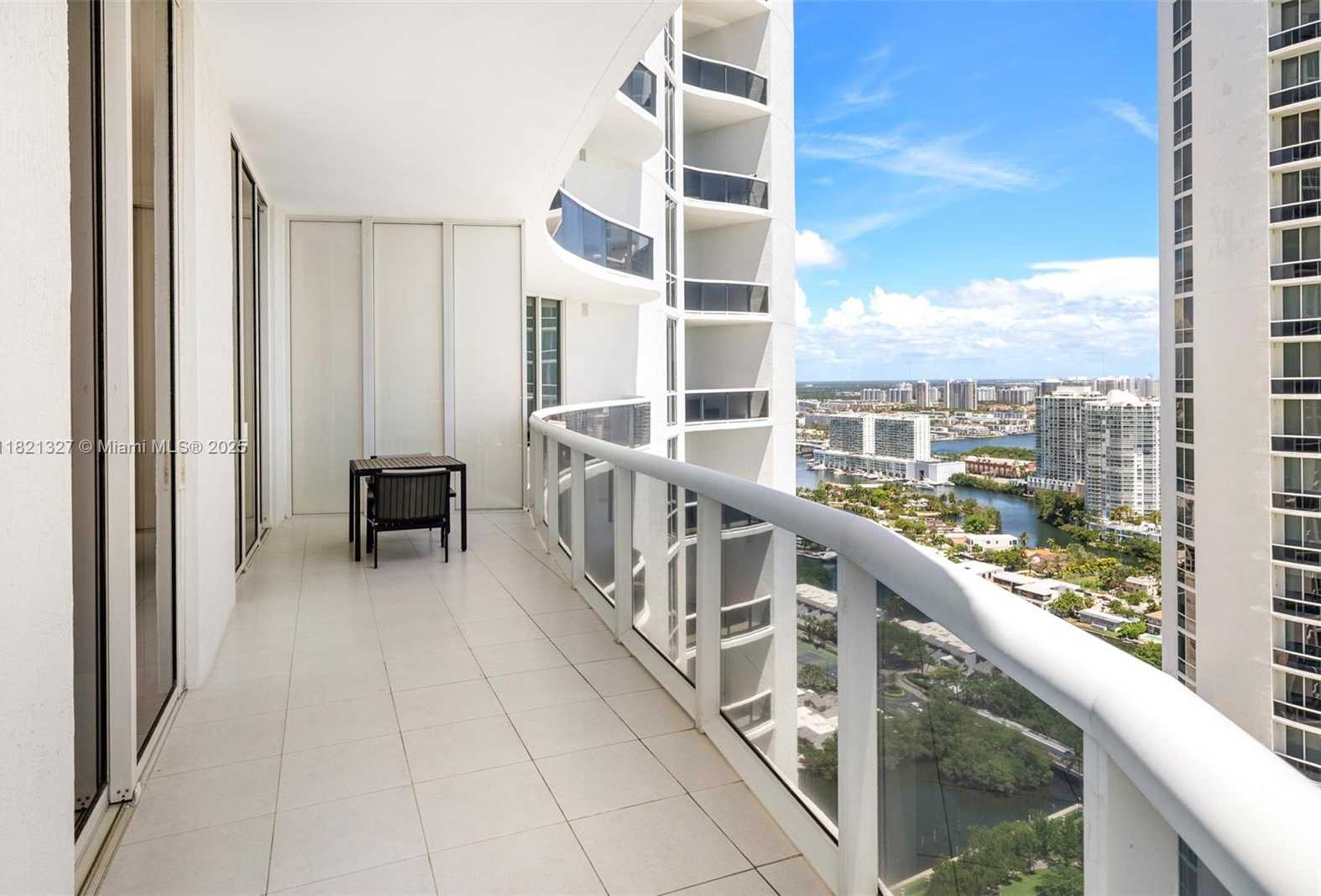 Small Image of 15901 COLLINS AVE #3302, Sunny Isles Beach Number 45