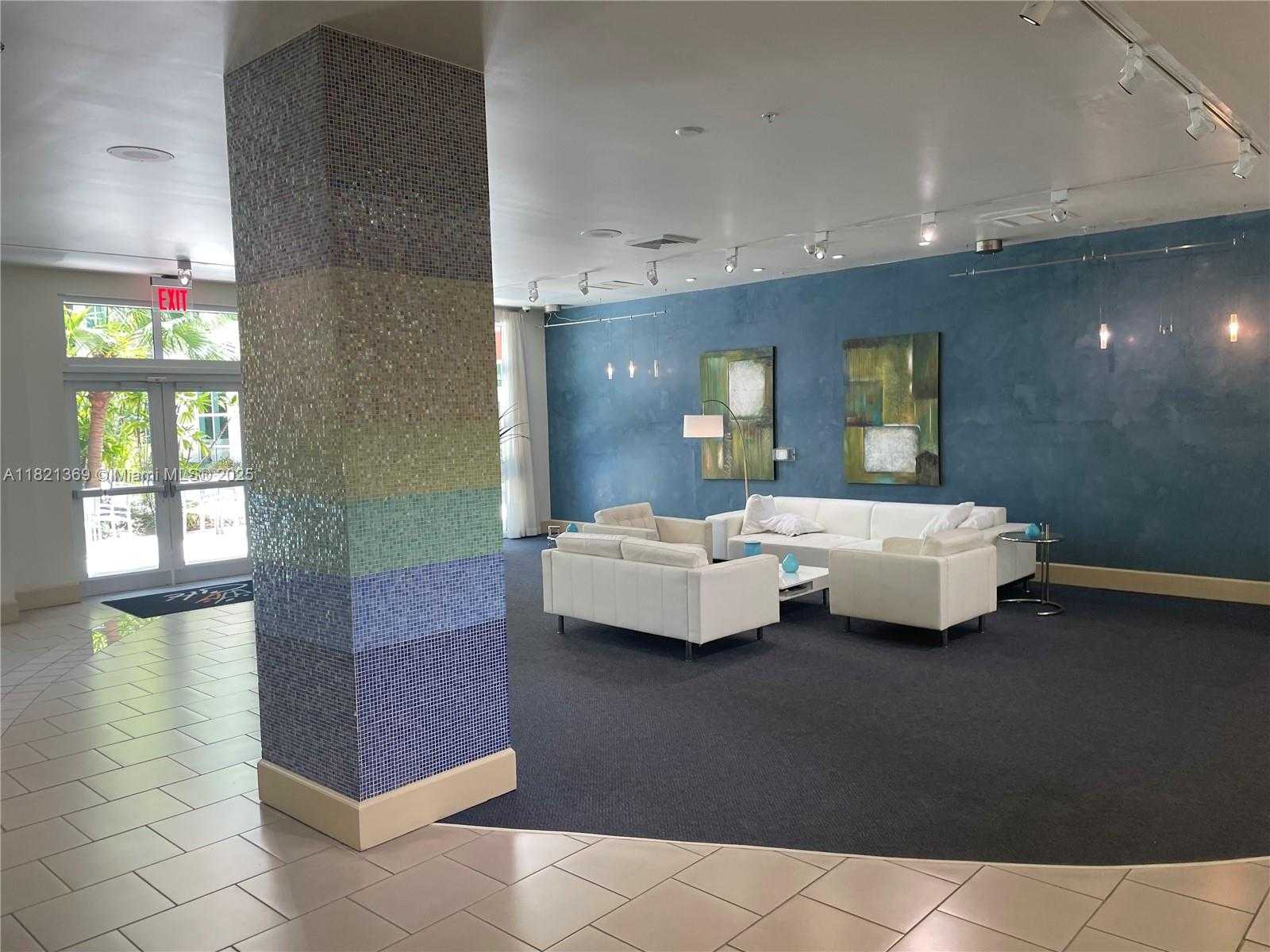 Small Image of 2000 NORTH BAYSHORE DR #201, Miami Number 22
