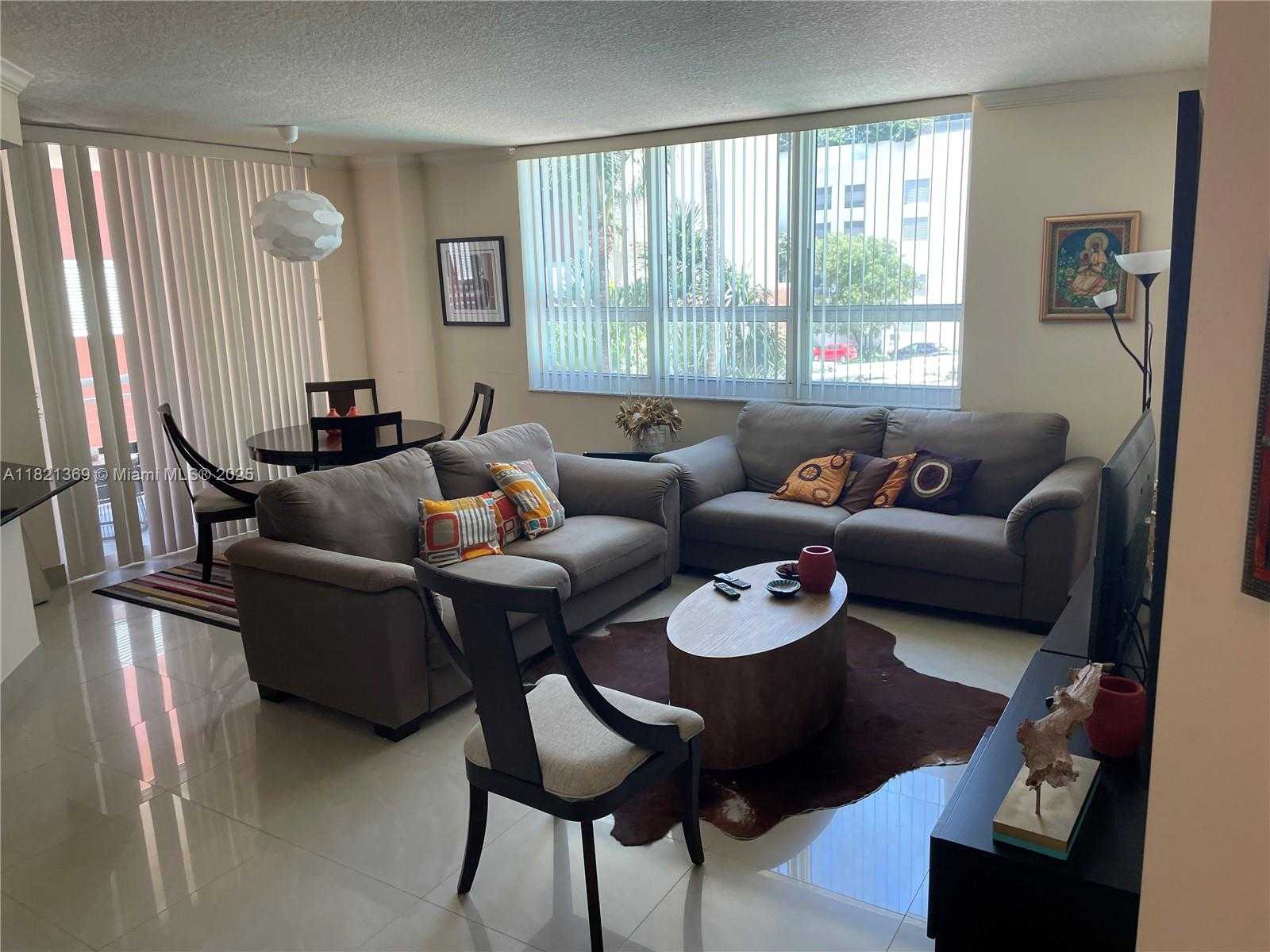 Small Image of 2000 NORTH BAYSHORE DR #201, Miami Number 5