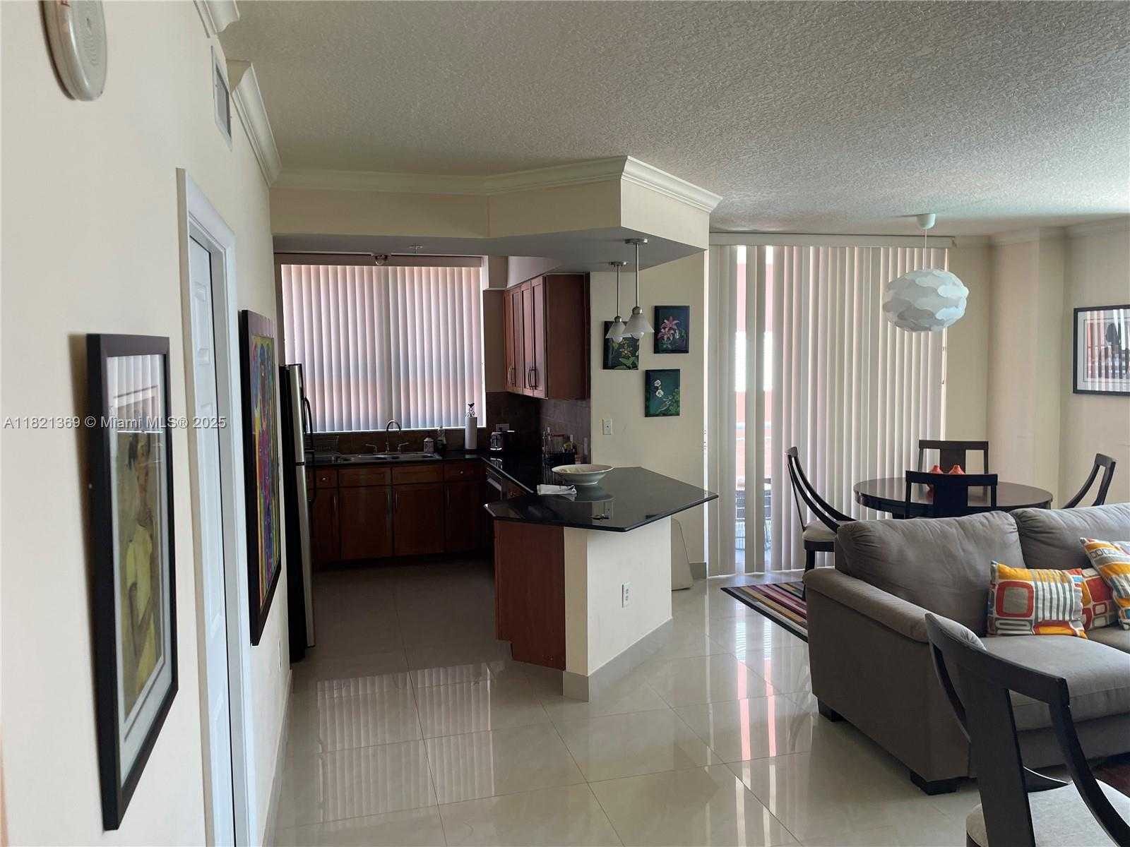 Small Image of 2000 NORTH BAYSHORE DR #201, Miami Number 6