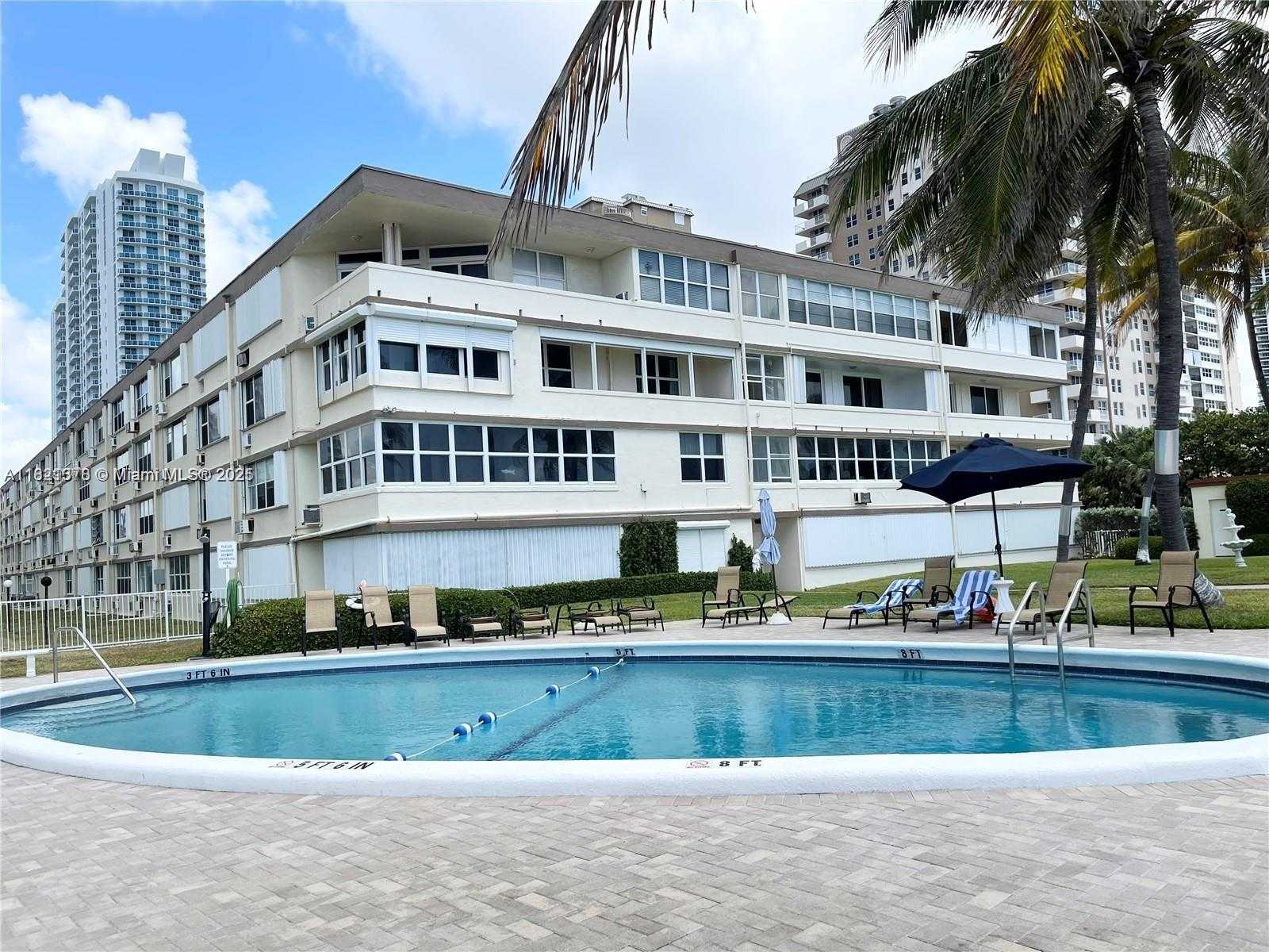 Small Image of 1936 SOUTH OCEAN DR #7C, Hallandale Beach Number 10