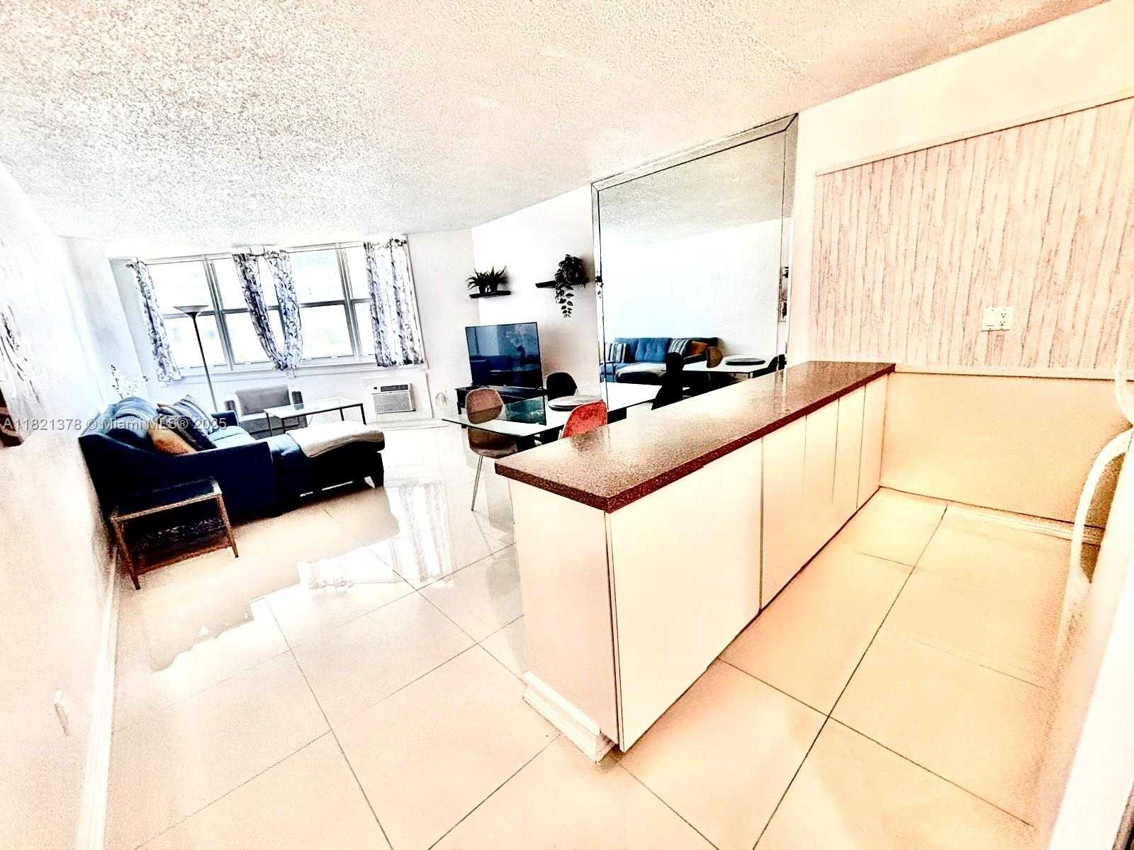 Small Image of 1936 SOUTH OCEAN DR #7C, Hallandale Beach Number 14