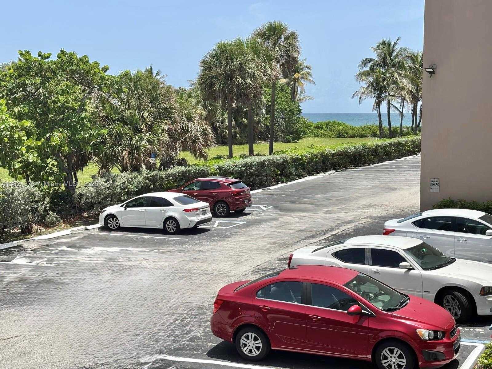 Small Image of 1936 SOUTH OCEAN DR #7C, Hallandale Beach Number 35