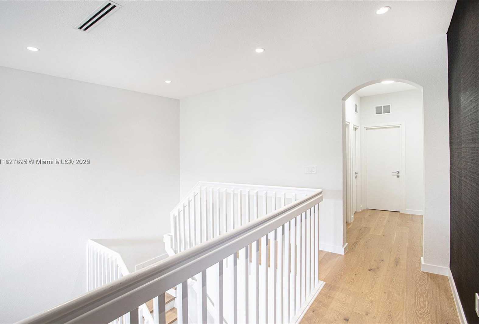 Small Image of 10857 NORTH WEST 84TH ST, Doral Number 10