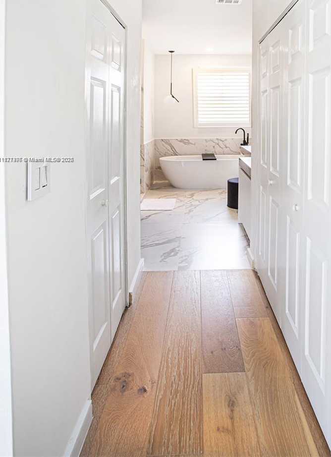 Small Image of 10857 NORTH WEST 84TH ST, Doral Number 18