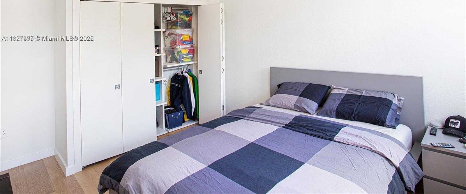 Small Image of 10857 NORTH WEST 84TH ST, Doral Number 6