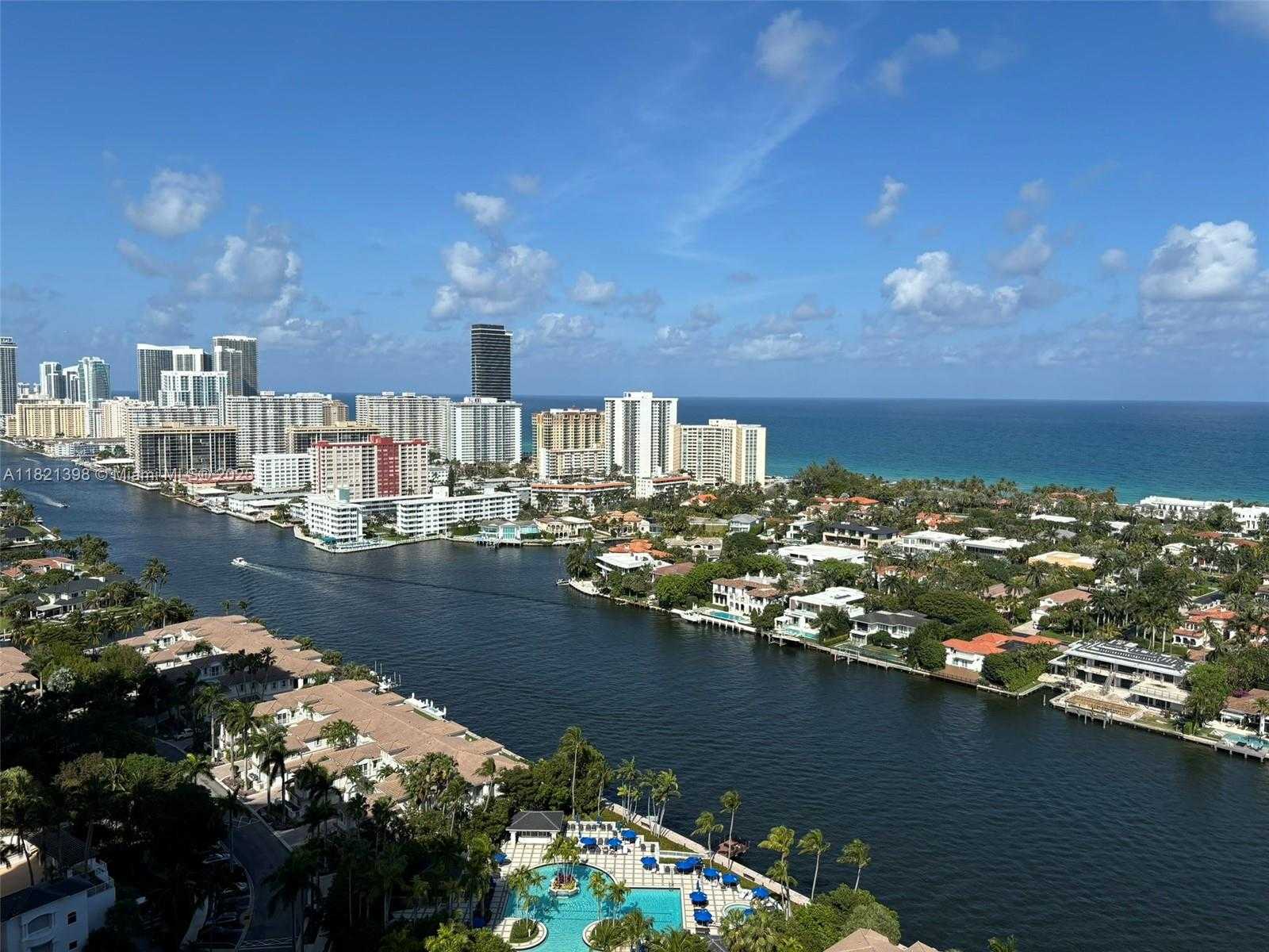 Small Image of 21050 POINT PL #2702, Aventura Number 25