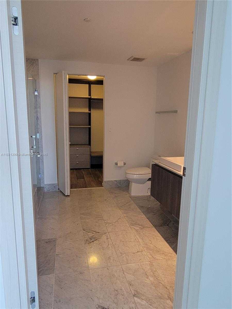 Small Image of 801 SOUTH MIAMI AVE #4408, Miami Number 11