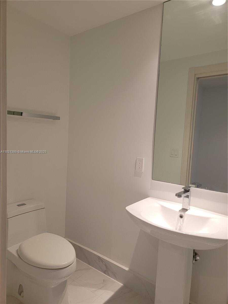 Small Image of 801 SOUTH MIAMI AVE #4408, Miami Number 29