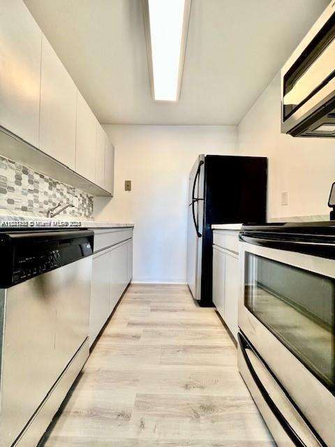 Small Image of 2020 NORTH EAST 135TH ST #407, North Miami Number 5