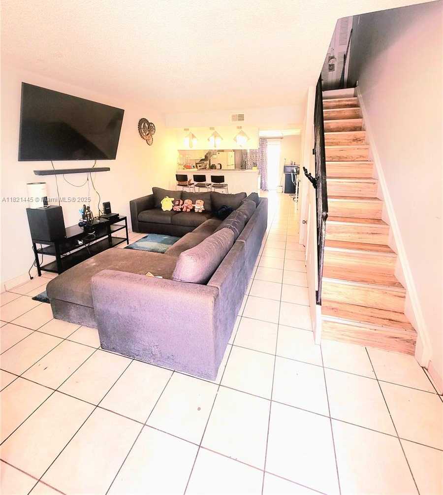 Small Image of 3973 WEST 9TH LN #3, Hialeah Number 2