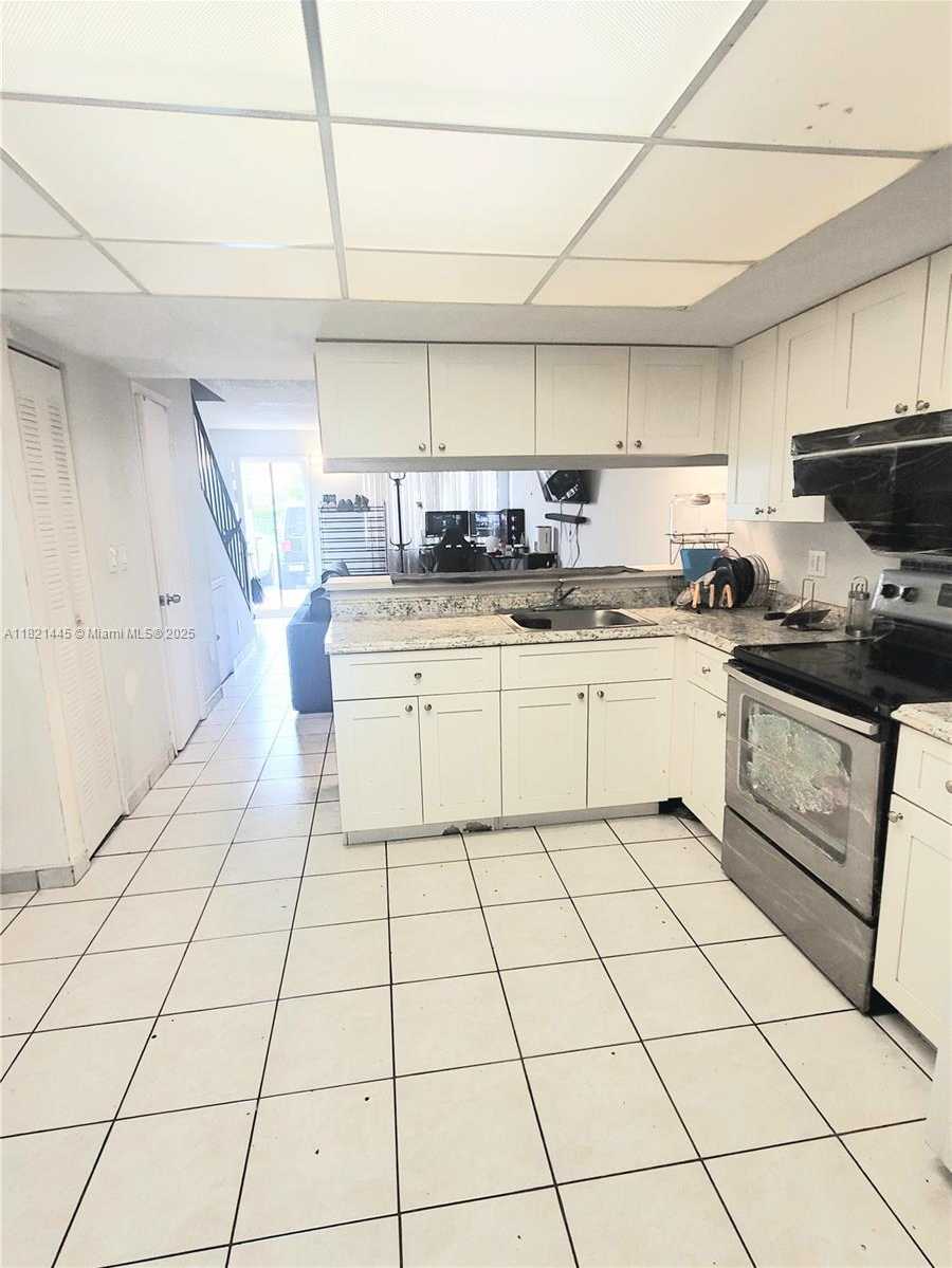 Small Image of 3973 WEST 9TH LN #3, Hialeah Number 3