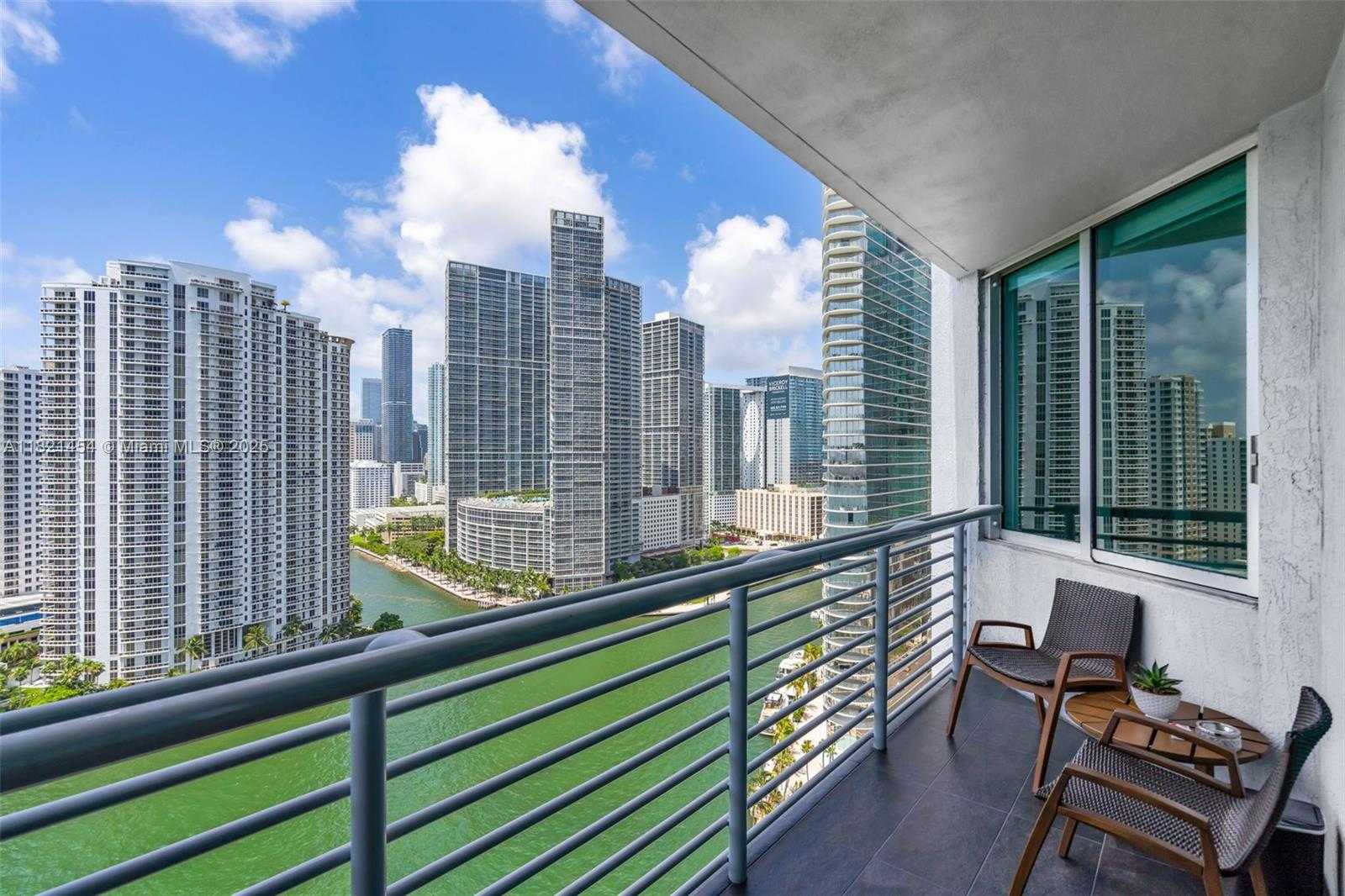 Small Image of 325 SOUTH BISCAYNE BLVD #2515, Miami Number 27