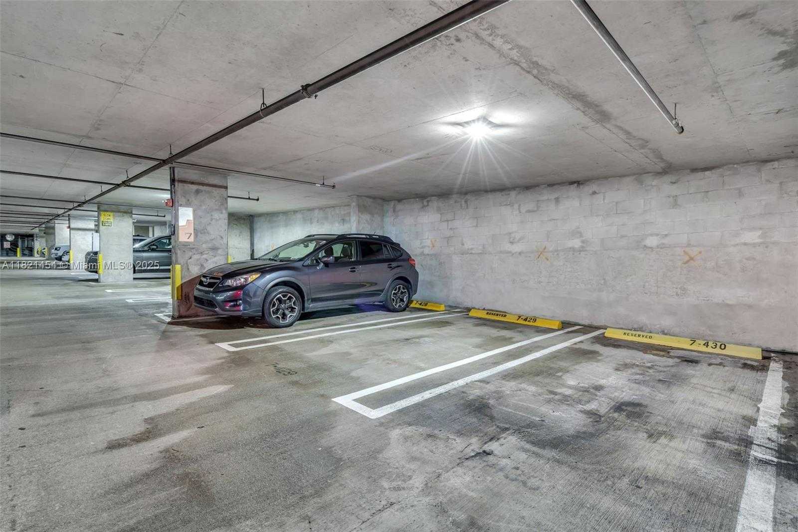 Small Image of 325 SOUTH BISCAYNE BLVD #2515, Miami Number 30