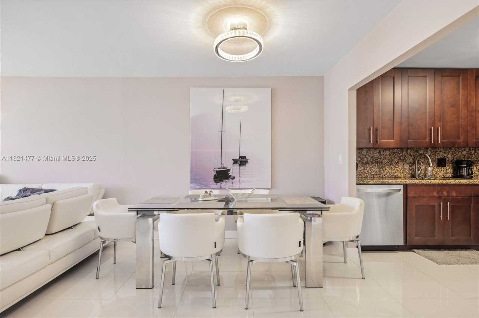 Small Image of 1825 SOUTH OCEAN DR #1013, Hallandale Beach Number 10