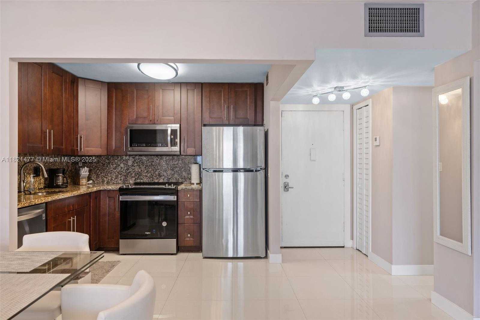 Small Image of 1825 SOUTH OCEAN DR #1013, Hallandale Beach Number 2