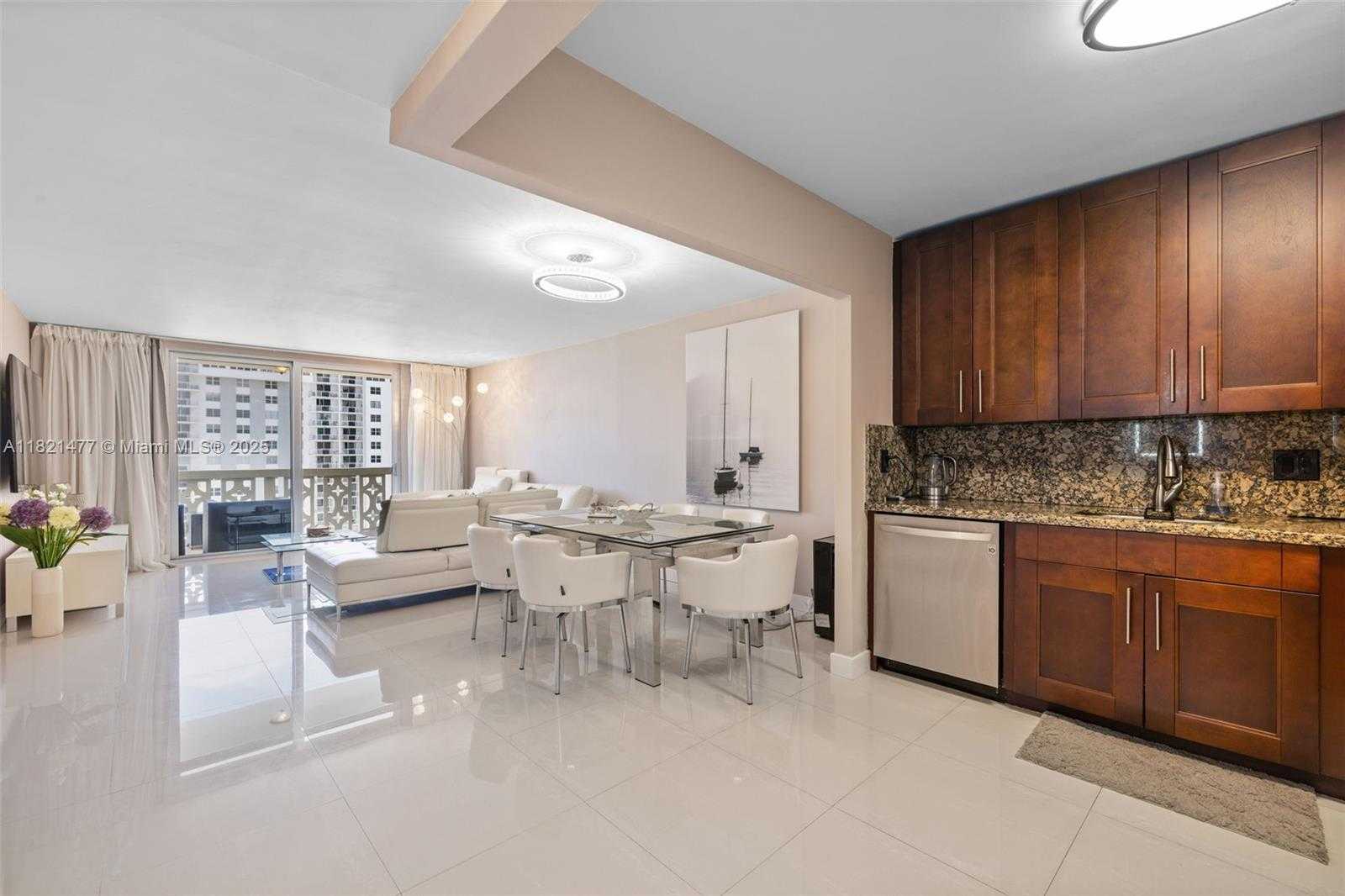 Small Image of 1825 SOUTH OCEAN DR #1013, Hallandale Beach Number 3