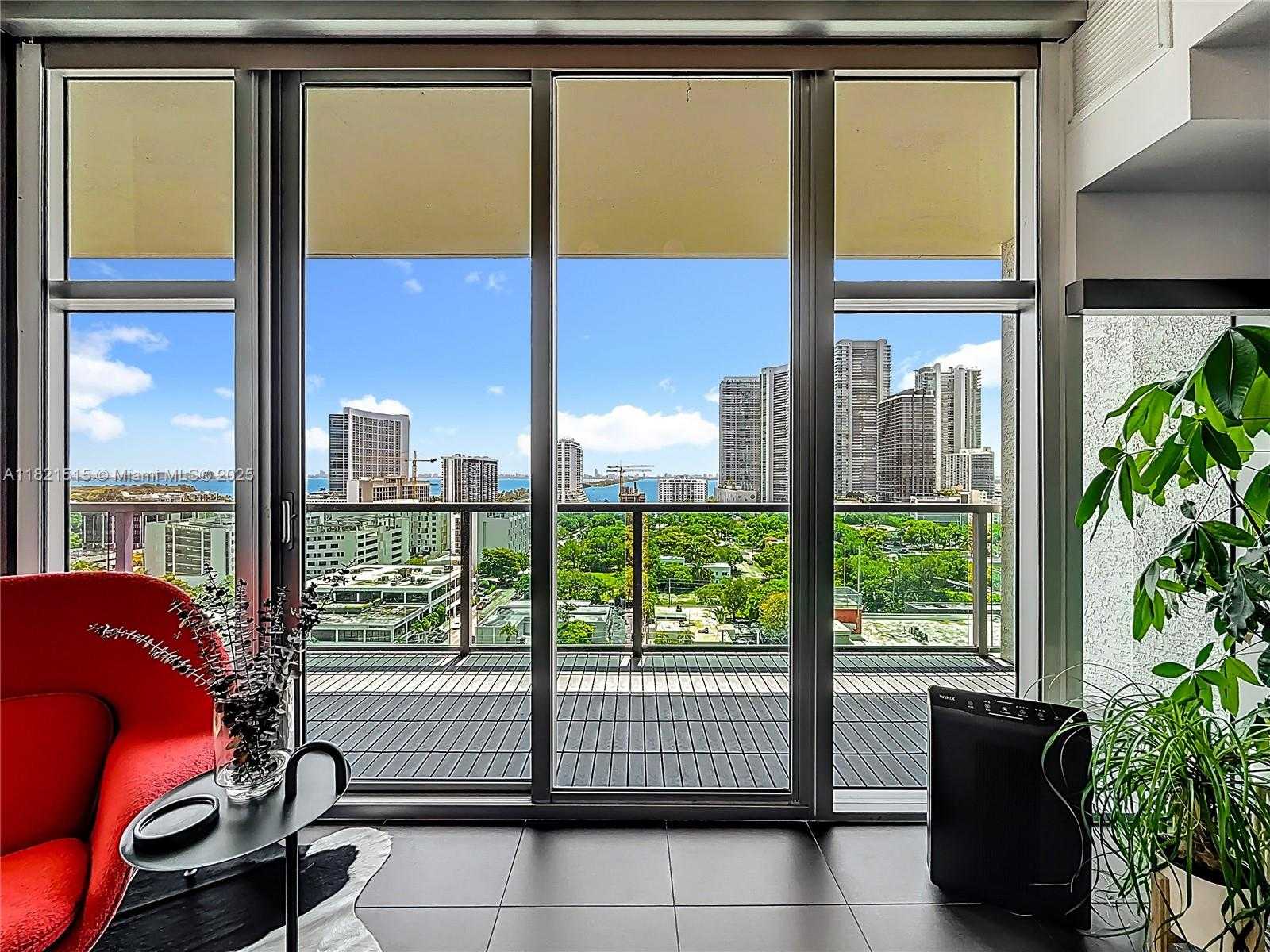 Small Image of 3301 NORTH EAST 1ST AVE #H1215, Miami Number 21